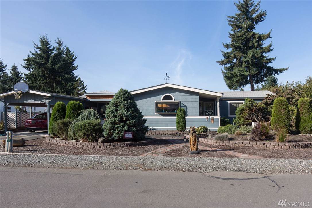 140 Parkwood Blvd - Photo 1
