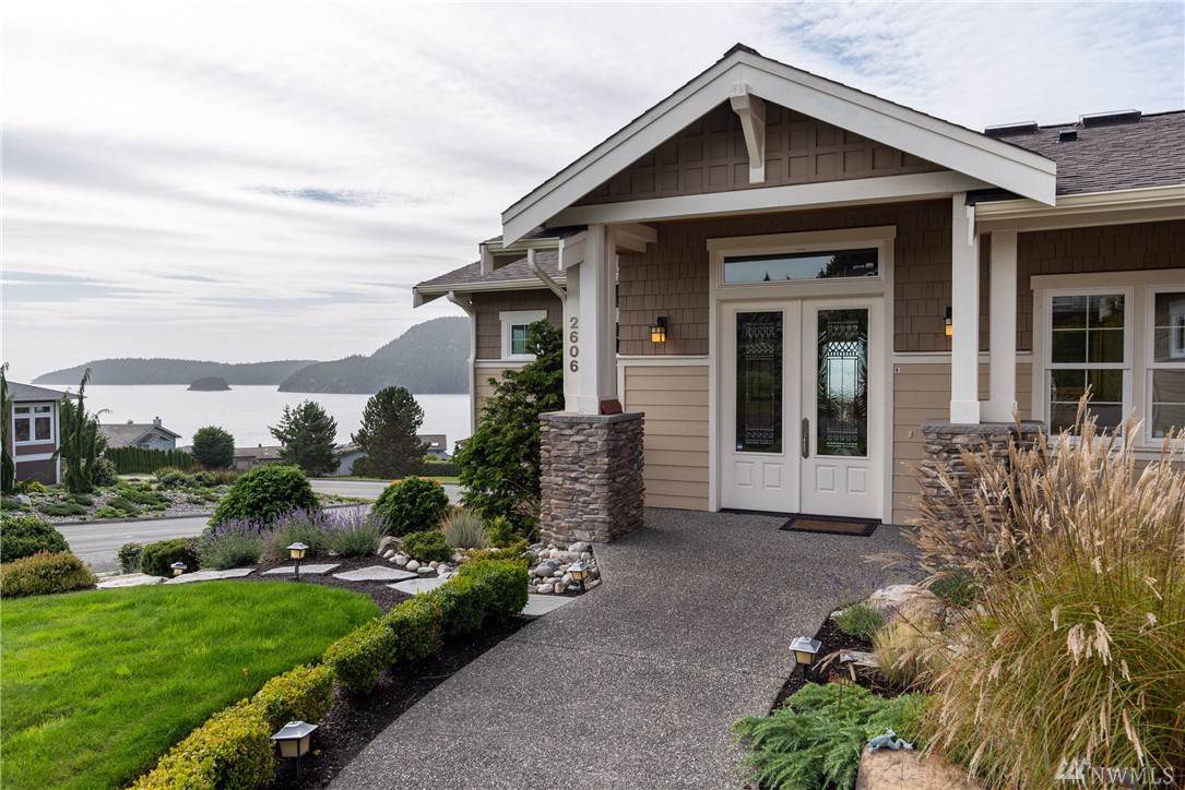 2606 Highland Dr - Photo 1