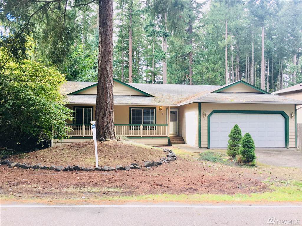 18223 Rampart Dr - Photo 1