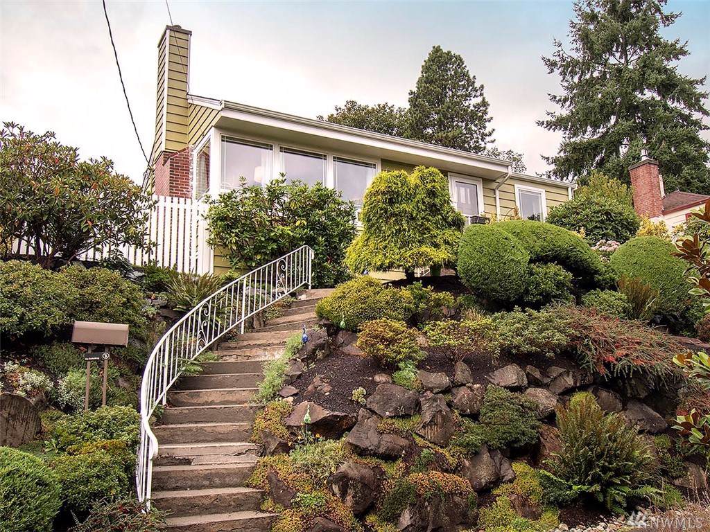 3051 36th Ave - Photo 1