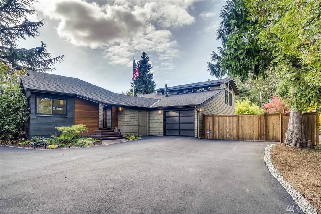 22030 Brier Rd - Photo 1