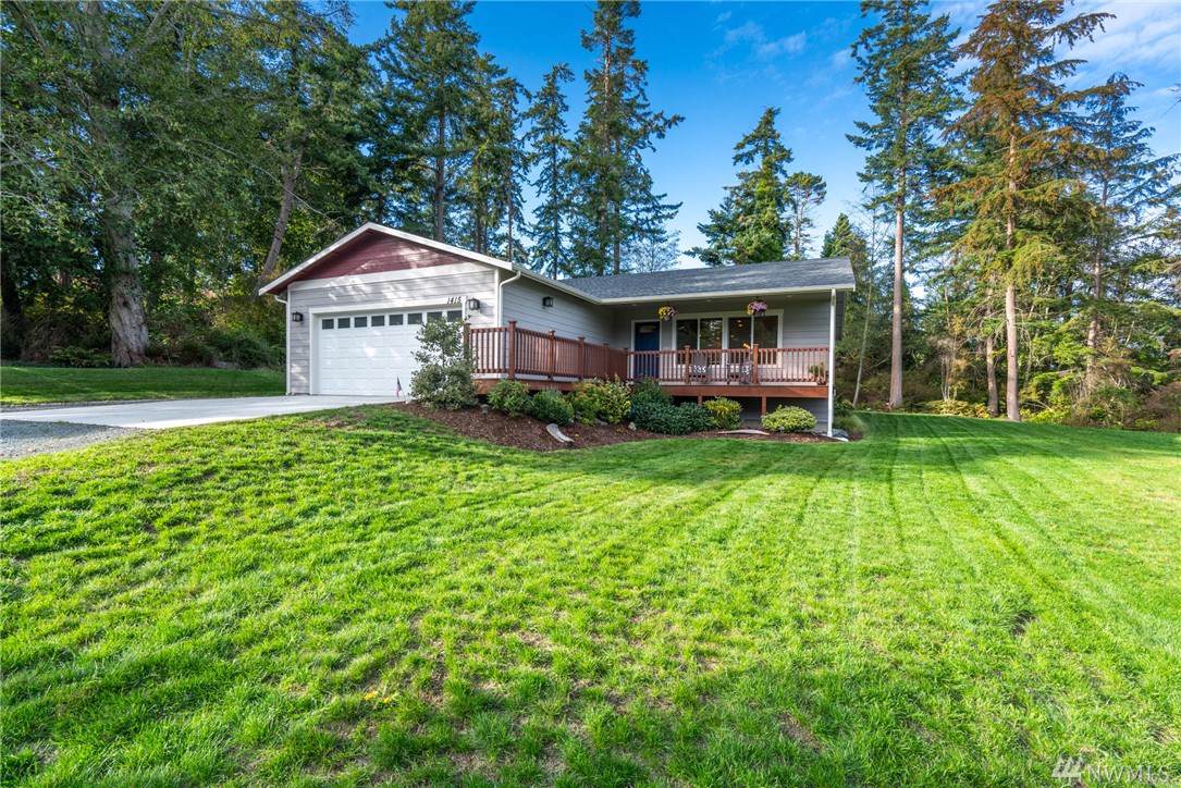 1415 Highland Dr - Photo 1