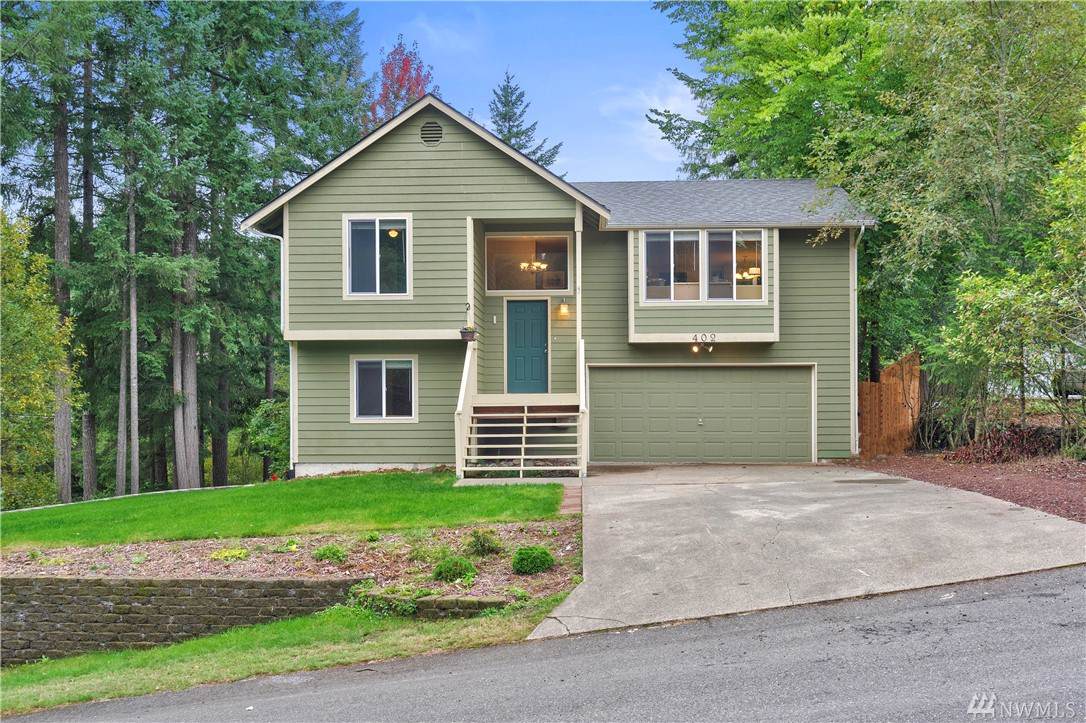 402 Bishop Ct - Photo 1