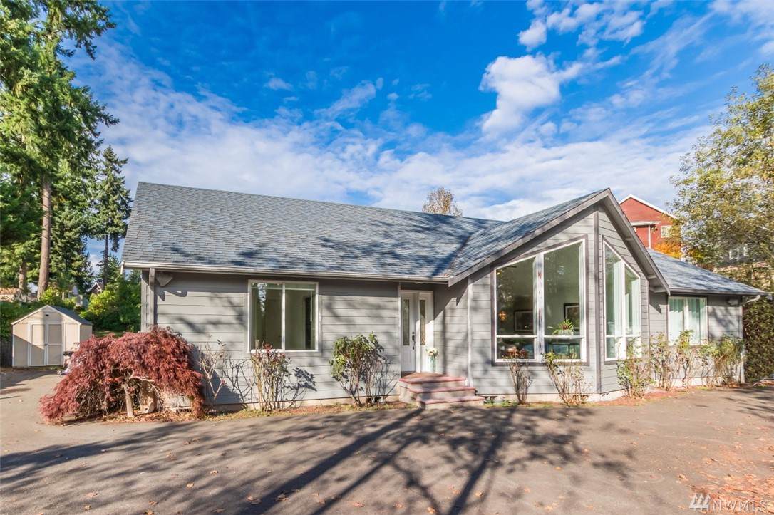8418 184th Ave - Photo 1