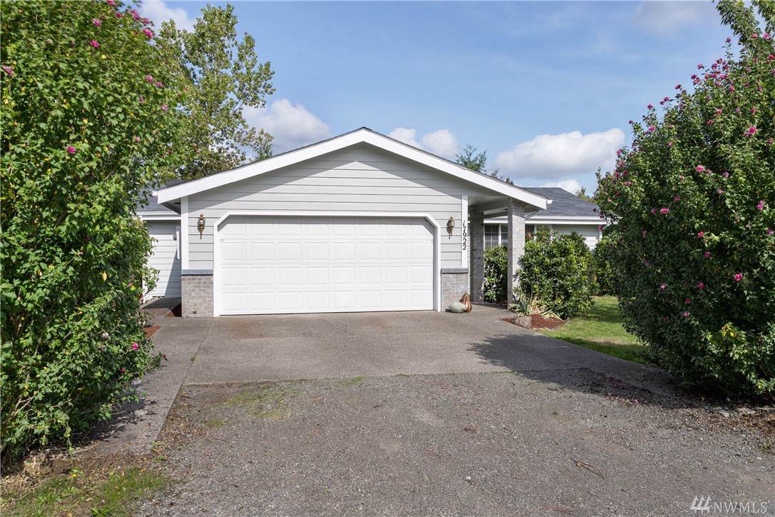 17922 Jordan St - Photo 1