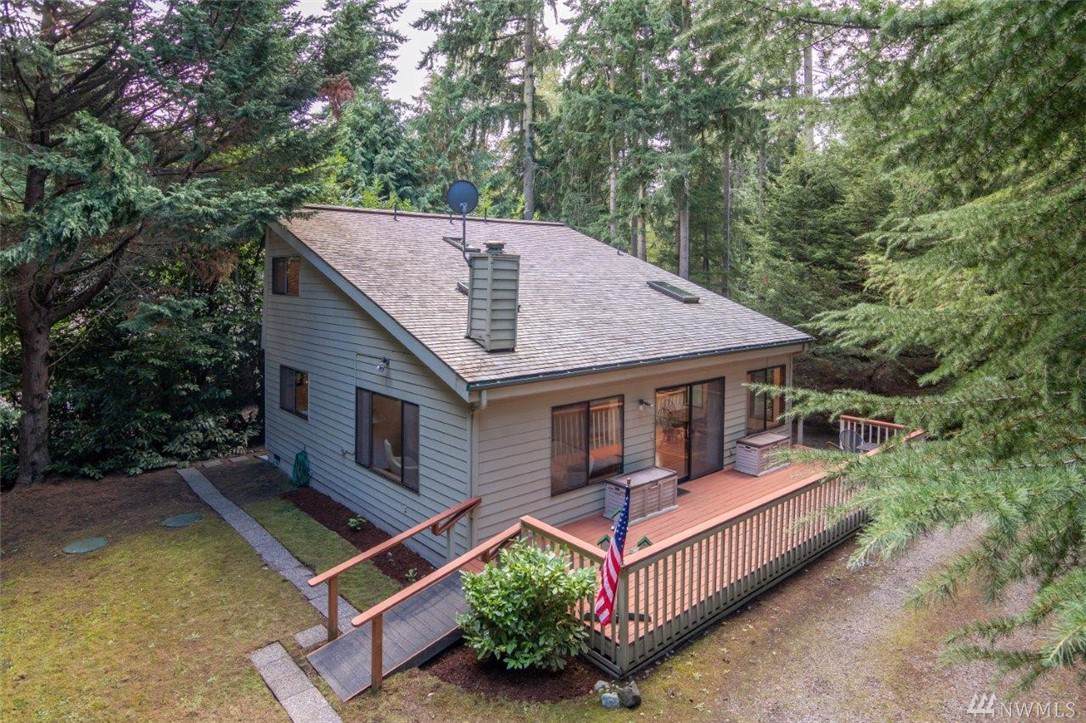 11 Alderwood Place - Photo 1