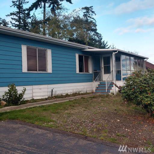 4716 Davis St - Photo 1
