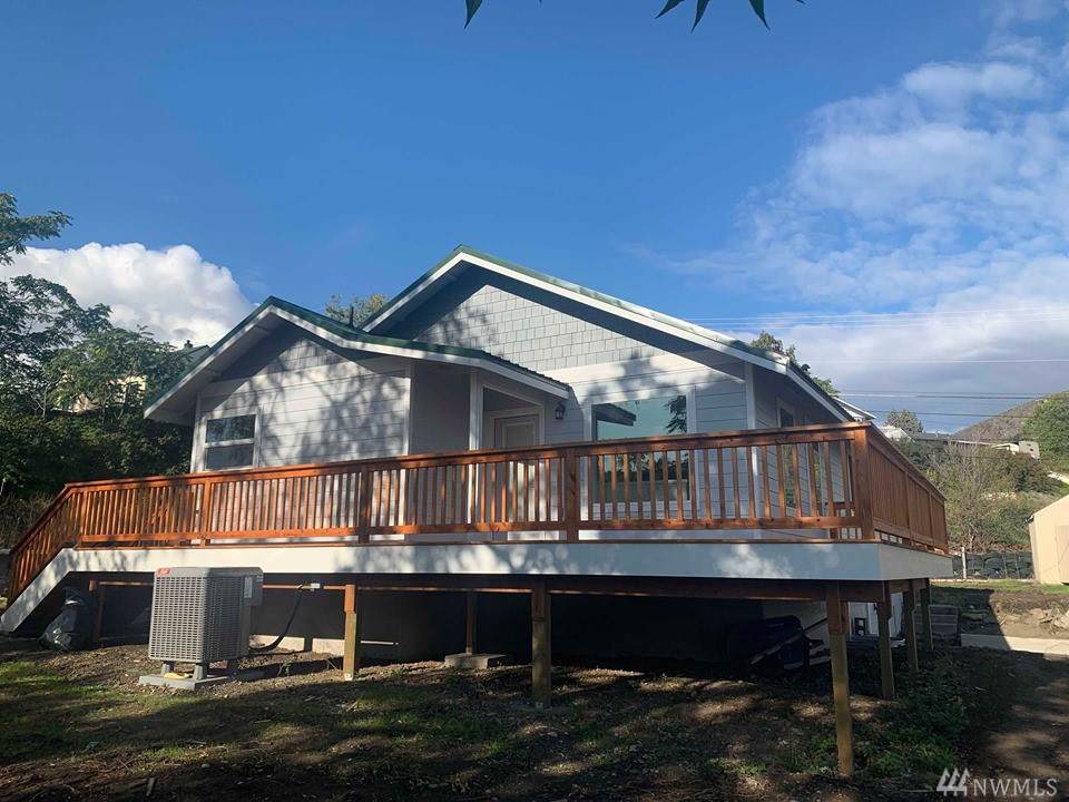 1822 Juniper Street - Photo 1