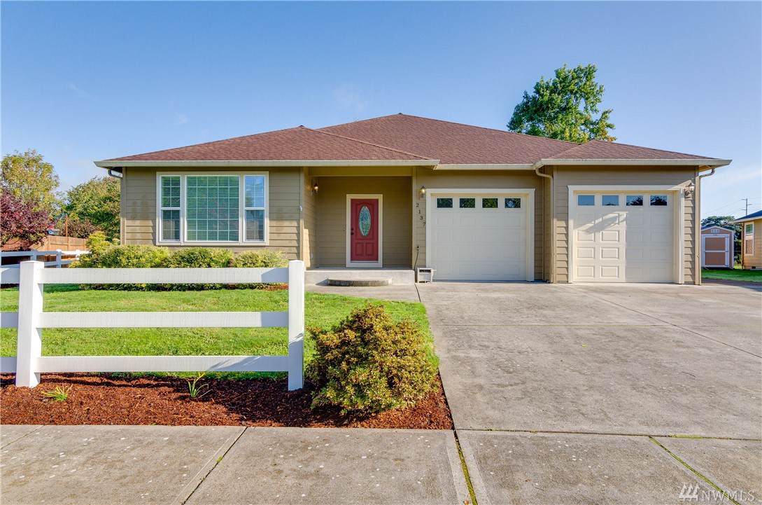 2137 Branch Creek Dr - Photo 1