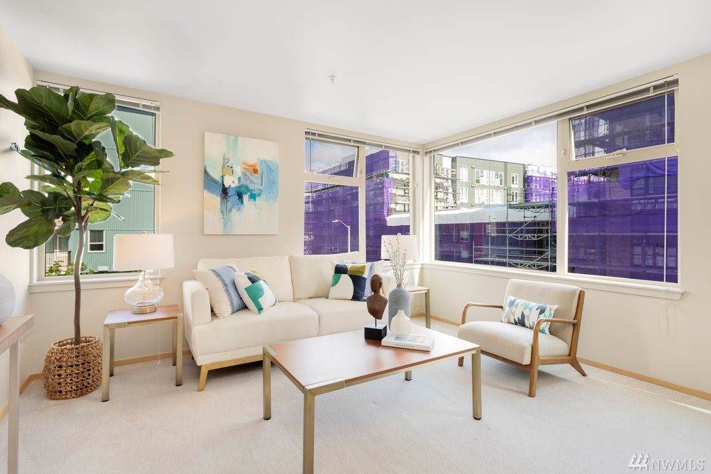 425 23rd Ave - Photo 1