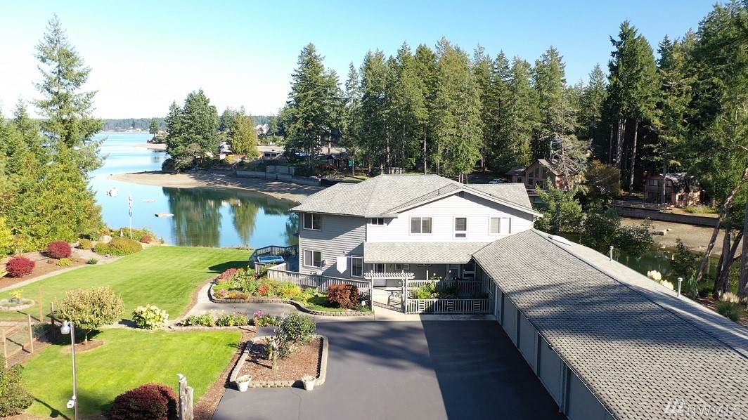 5550 Grapeview Loop Rd - Photo 1