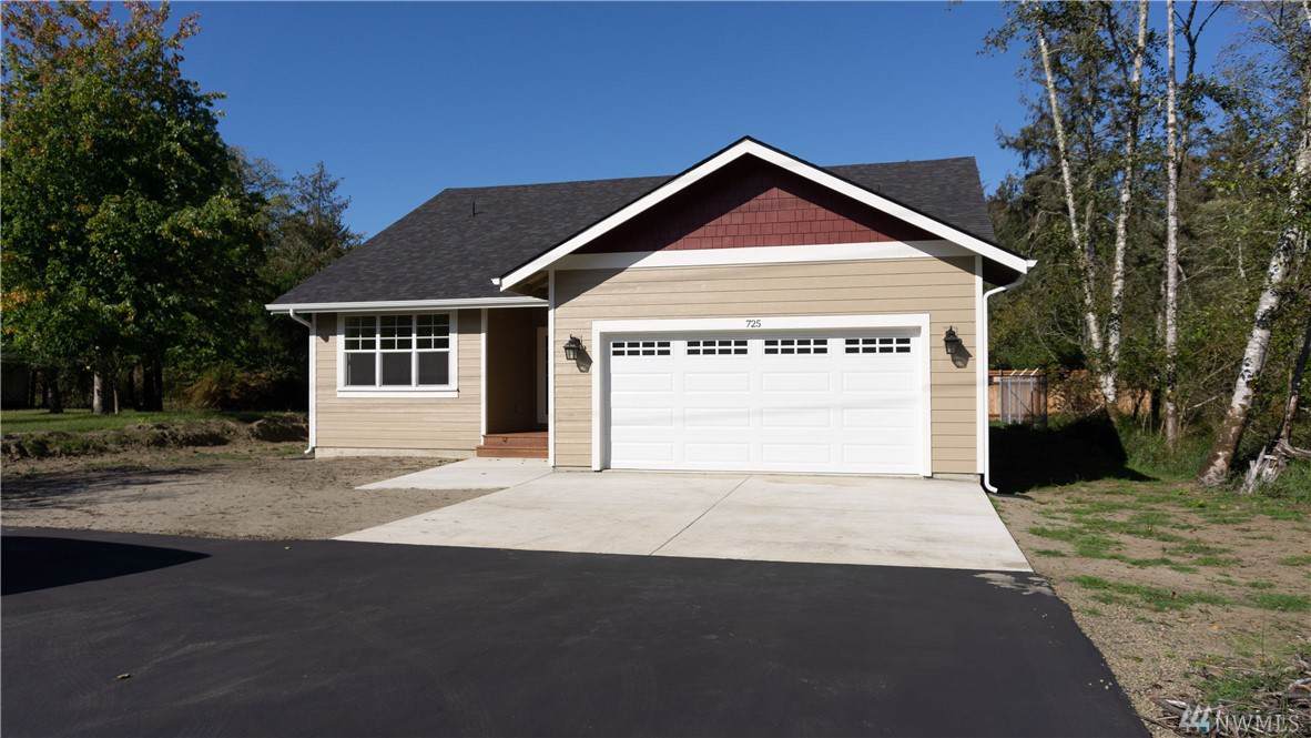 725 Mt Olympus Ave - Photo 1