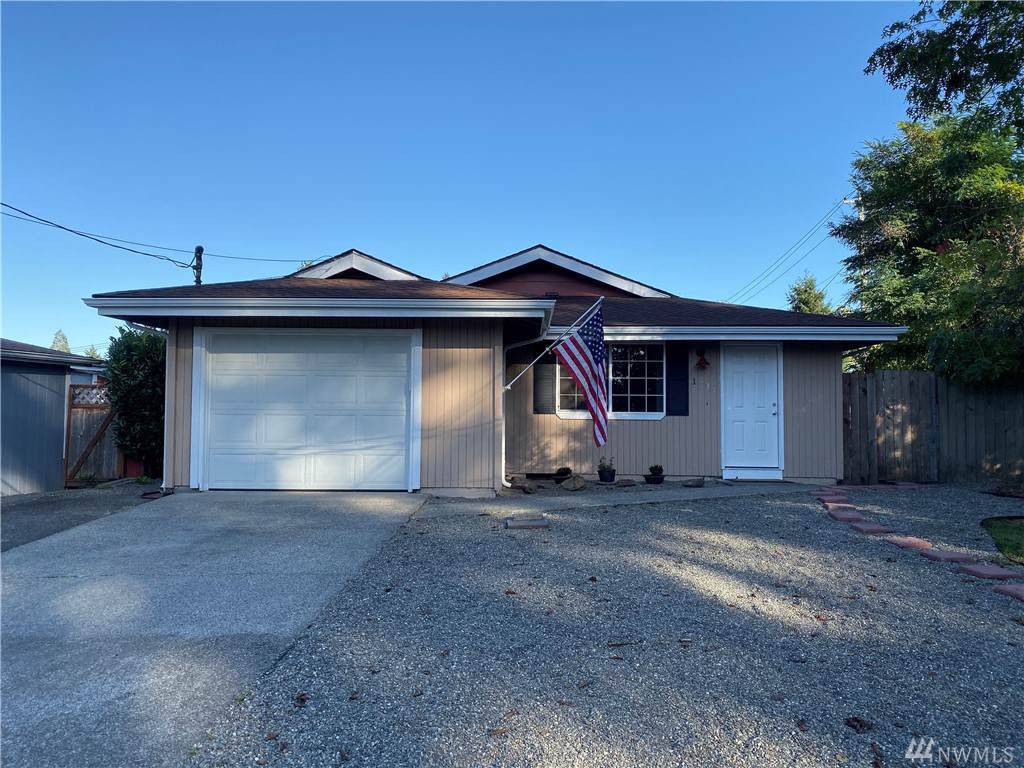 1734 Ferry St - Photo 1
