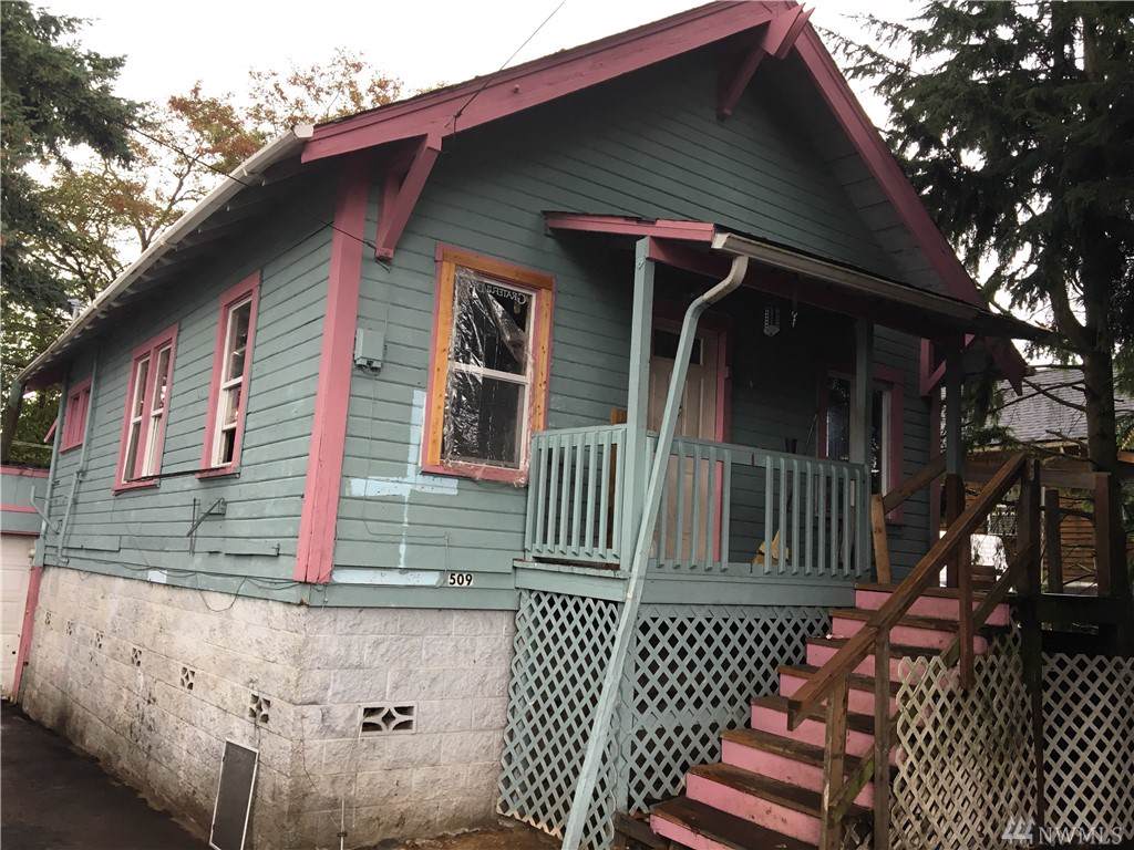 509 Yew St - Photo 1