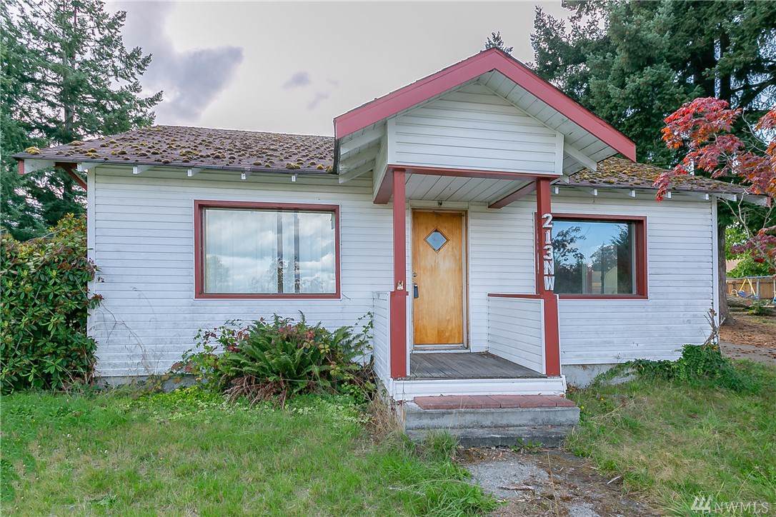 213 Stevens St - Photo 1