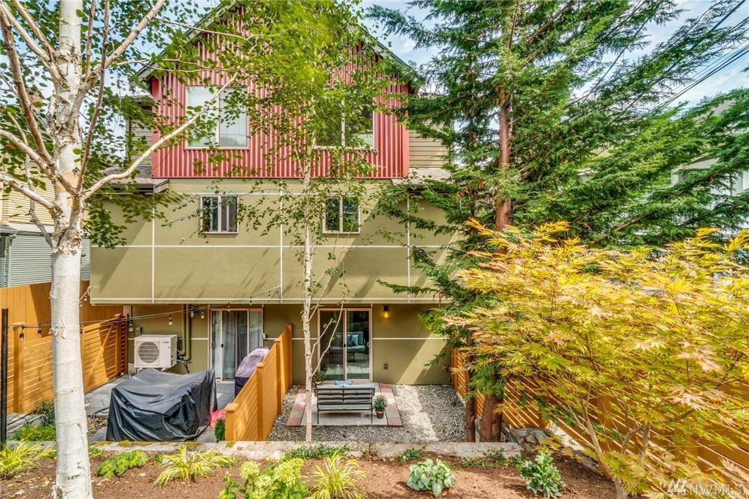 226 24th Ave - Photo 1