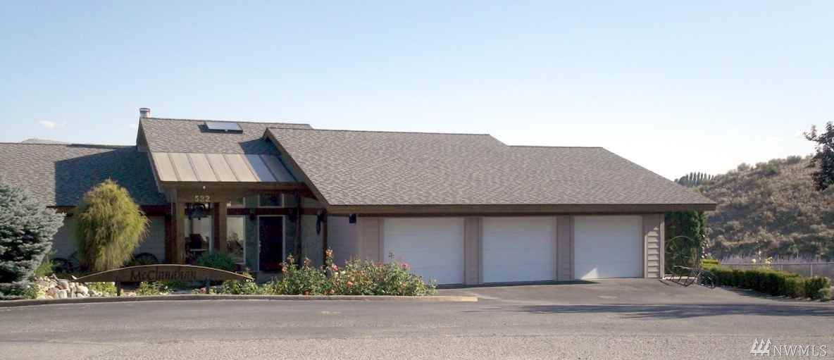 522 Hillcrest Cir - Photo 1