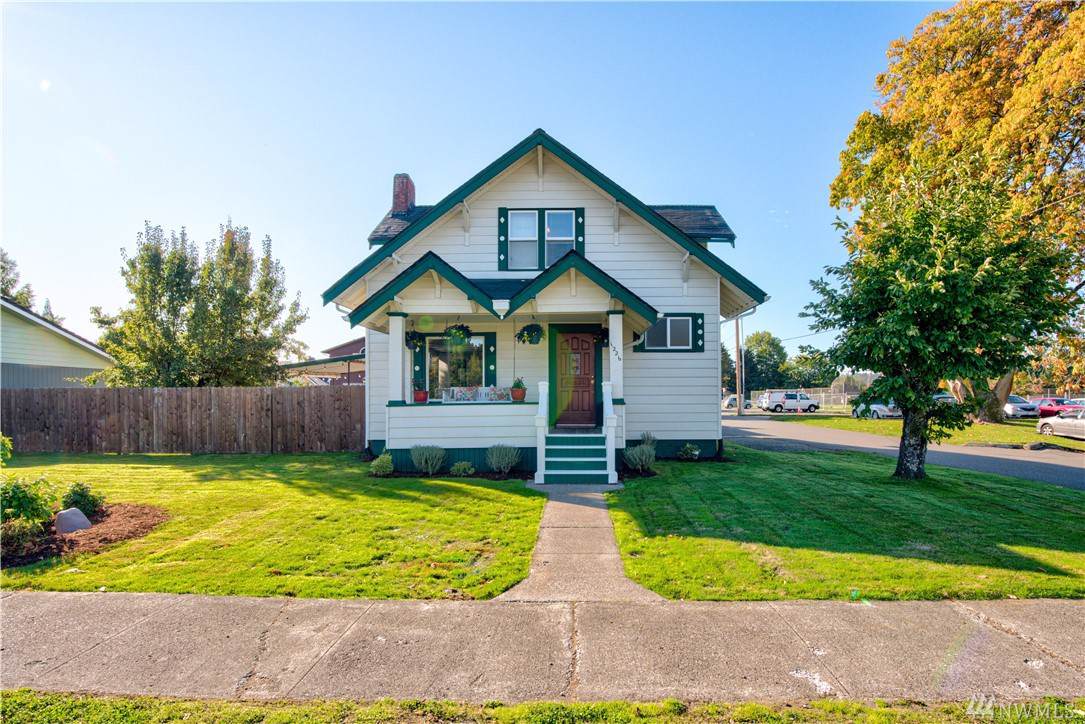 1226 8th Ave - Photo 1
