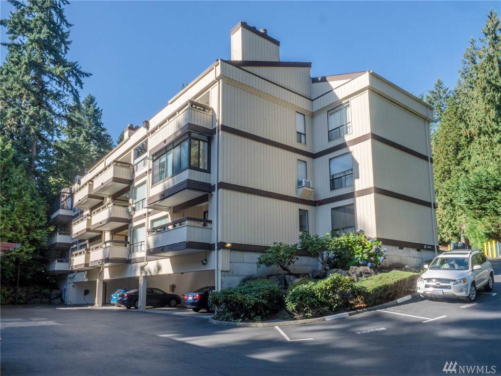 13741 15th Ave - Photo 1