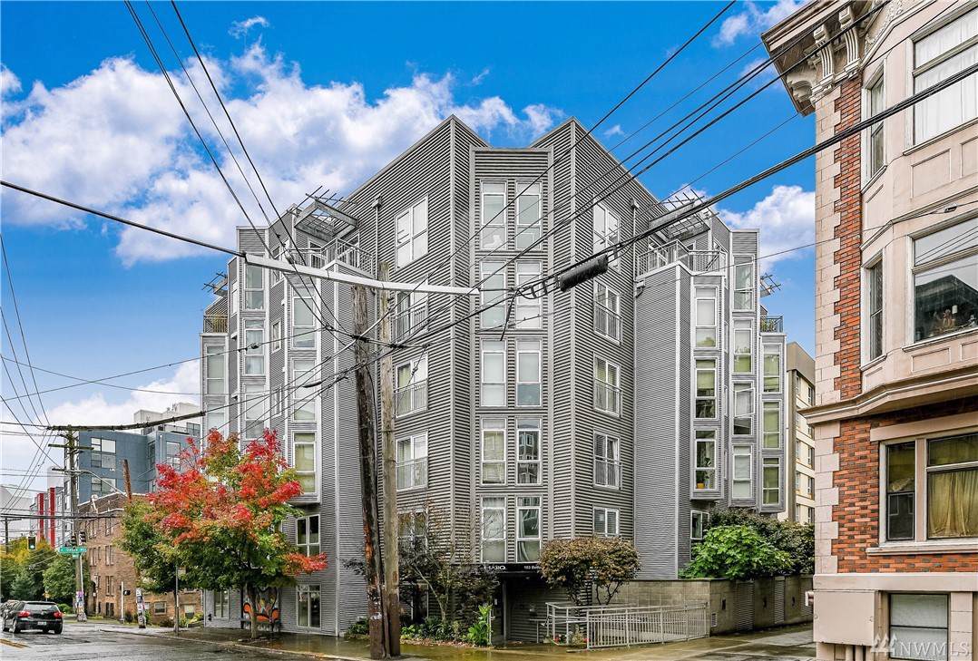 103 Bellevue Ave - Photo 1