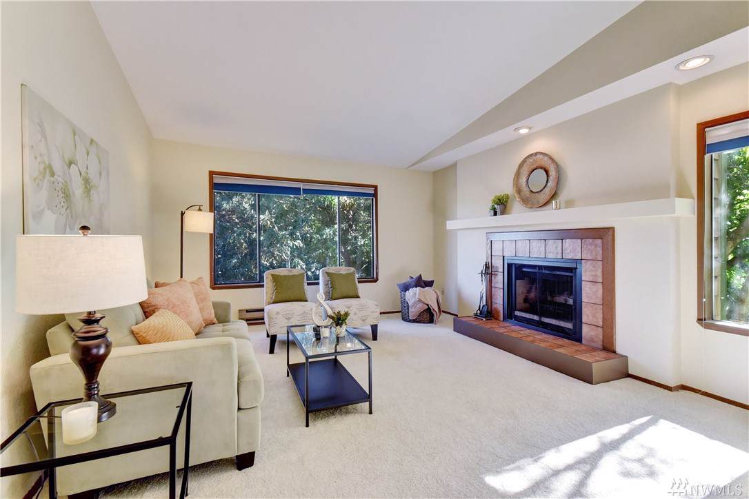 9512 1st Ave - Photo 1