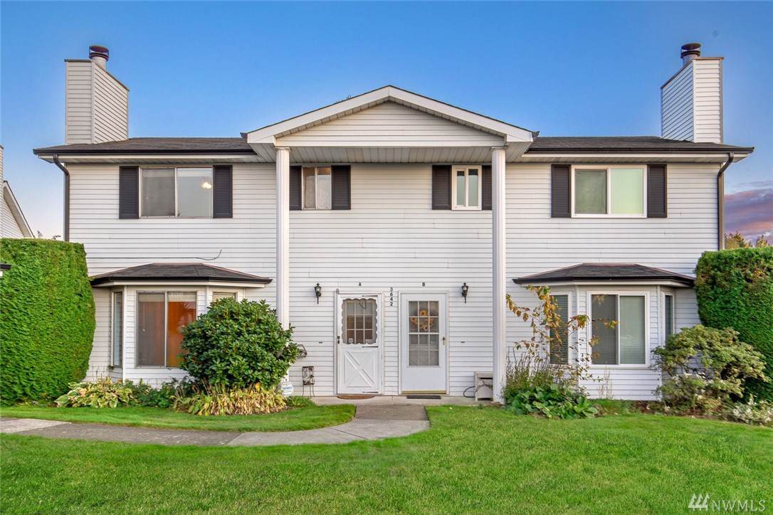 3642 I St - Photo 1