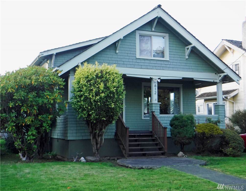 612 2nd St - Photo 1