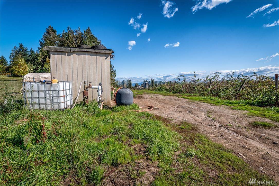735 Barnhart Rd - Photo 1