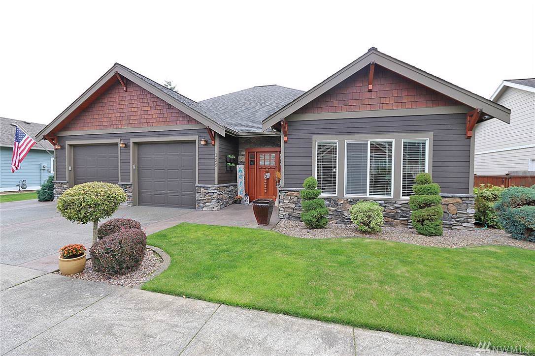155 Cambridge Dr - Photo 1