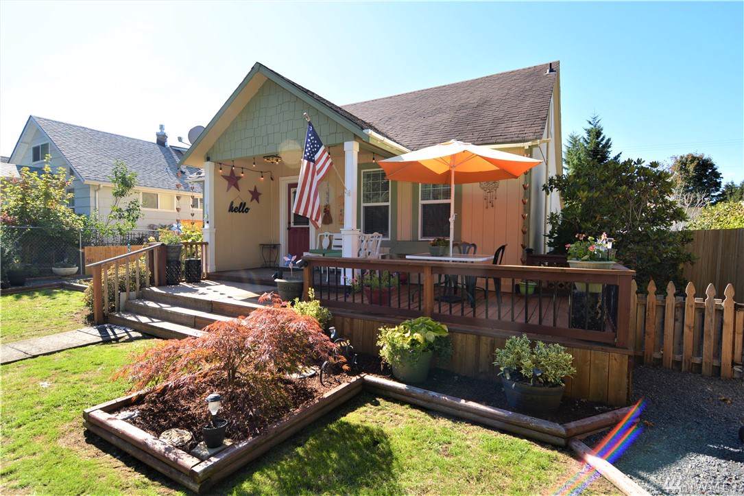 207 Madison St - Photo 1
