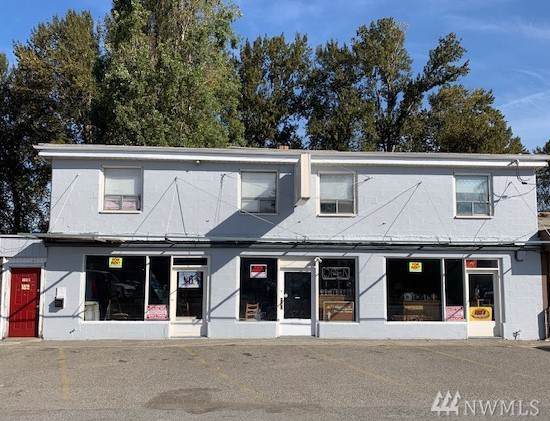 1105 River Rd - Photo 1