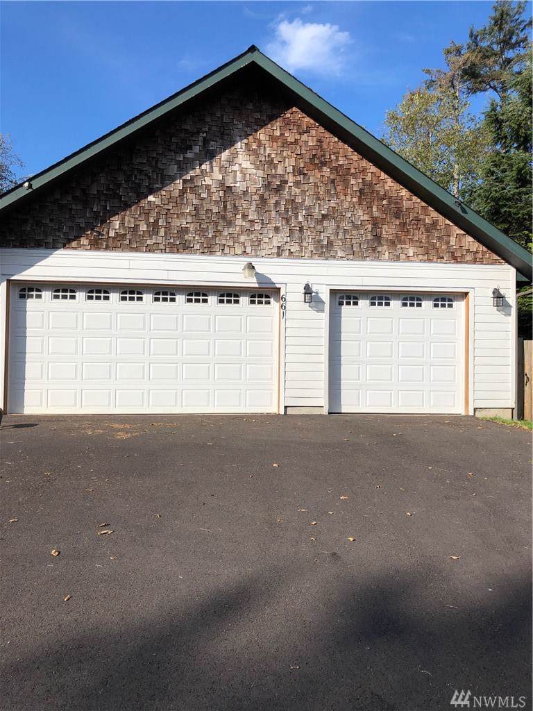 661 Duck Lake Dr - Photo 1
