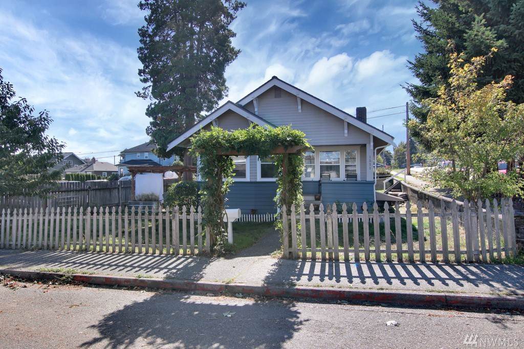 1511 4th St - Photo 1