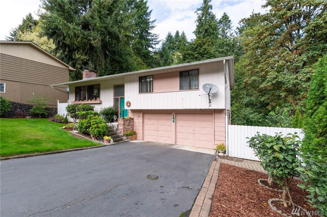 136 Inglewood Dr - Photo 1