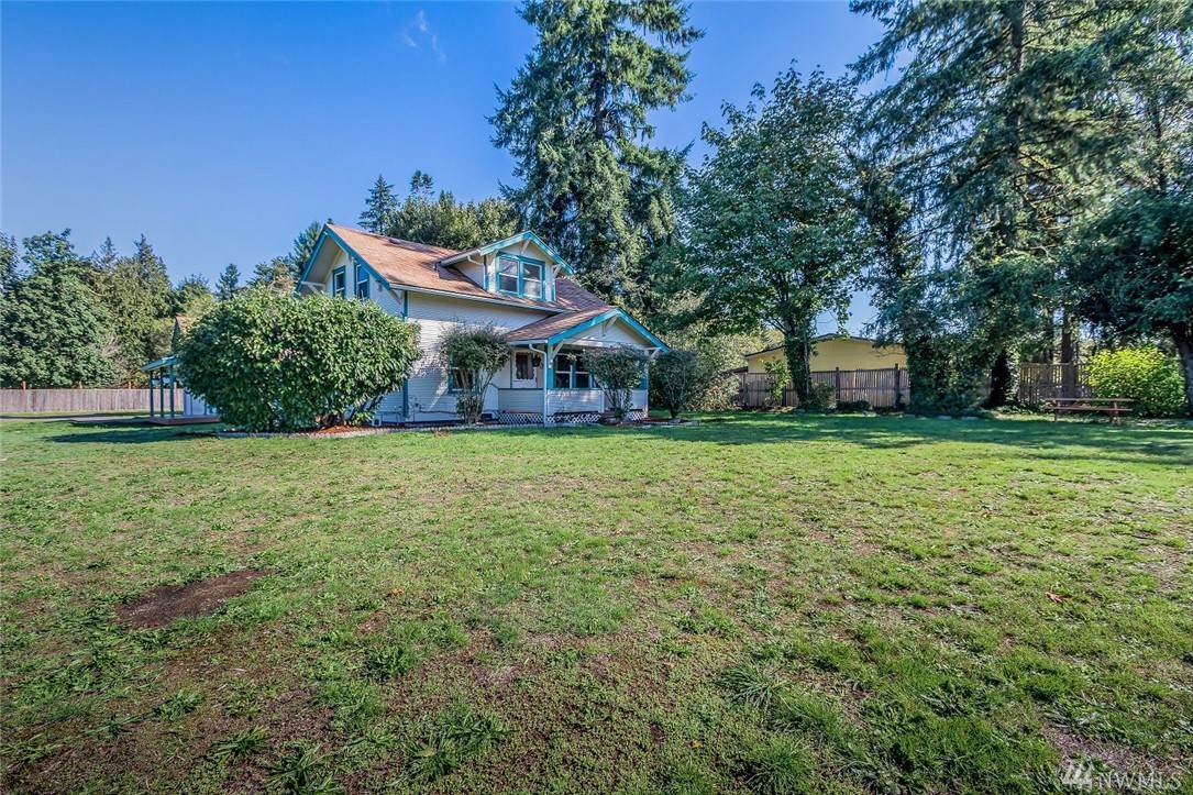 615 Cedar St - Photo 1