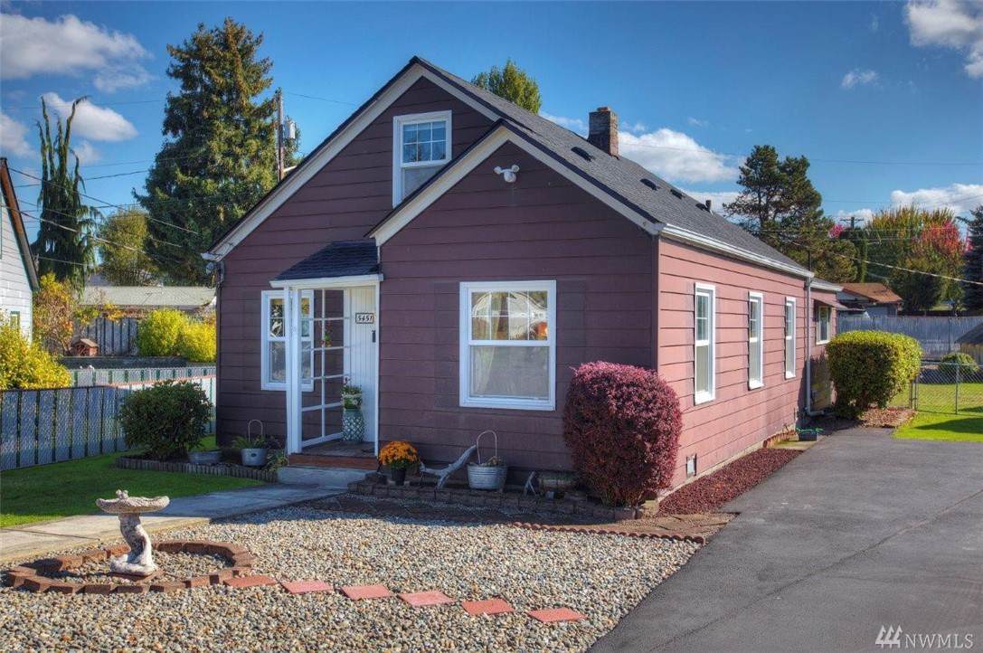 5451 Clarkston St - Photo 1