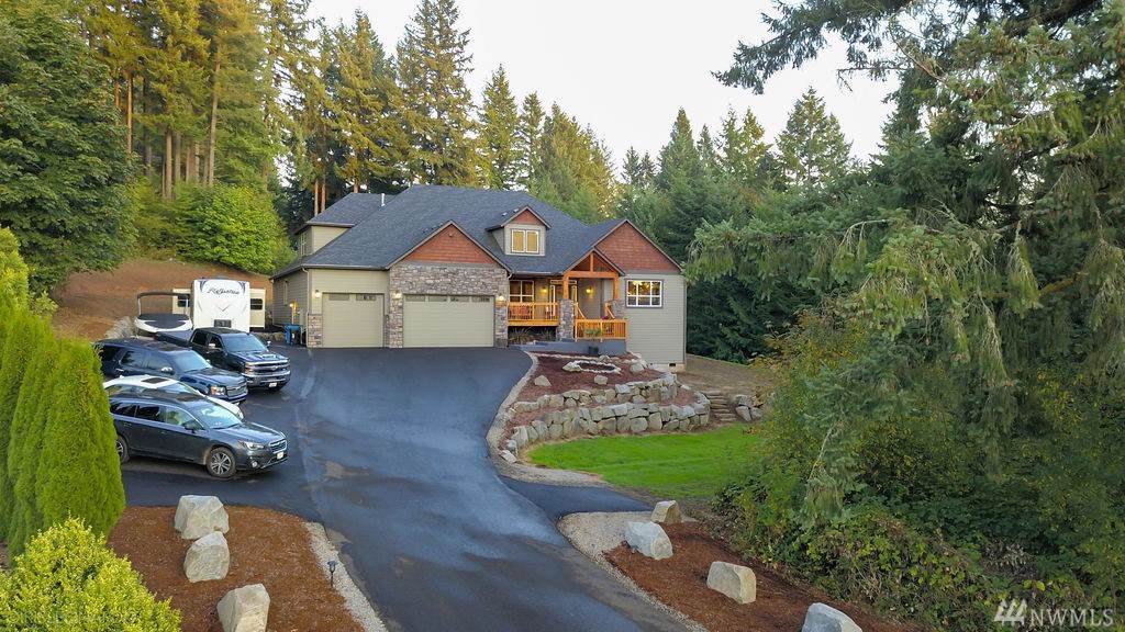22911 237th Ct - Photo 1