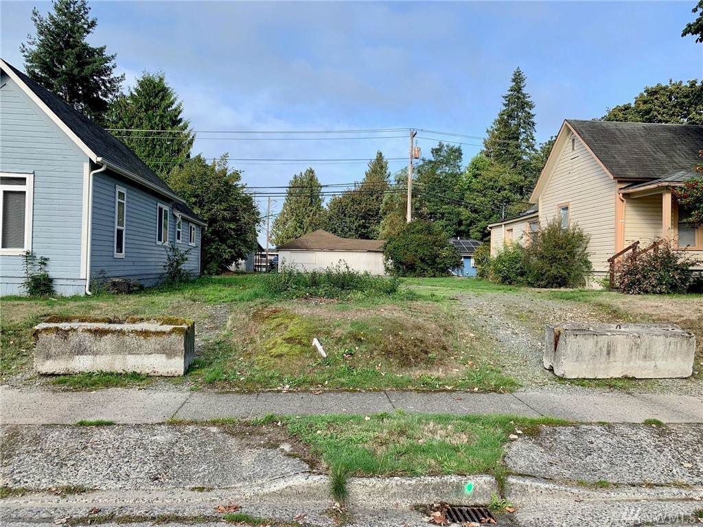 322 French Ave - Photo 1