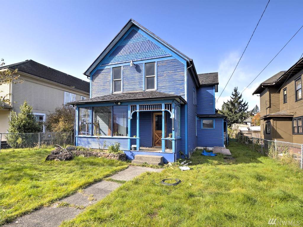 614 1st St - Photo 1