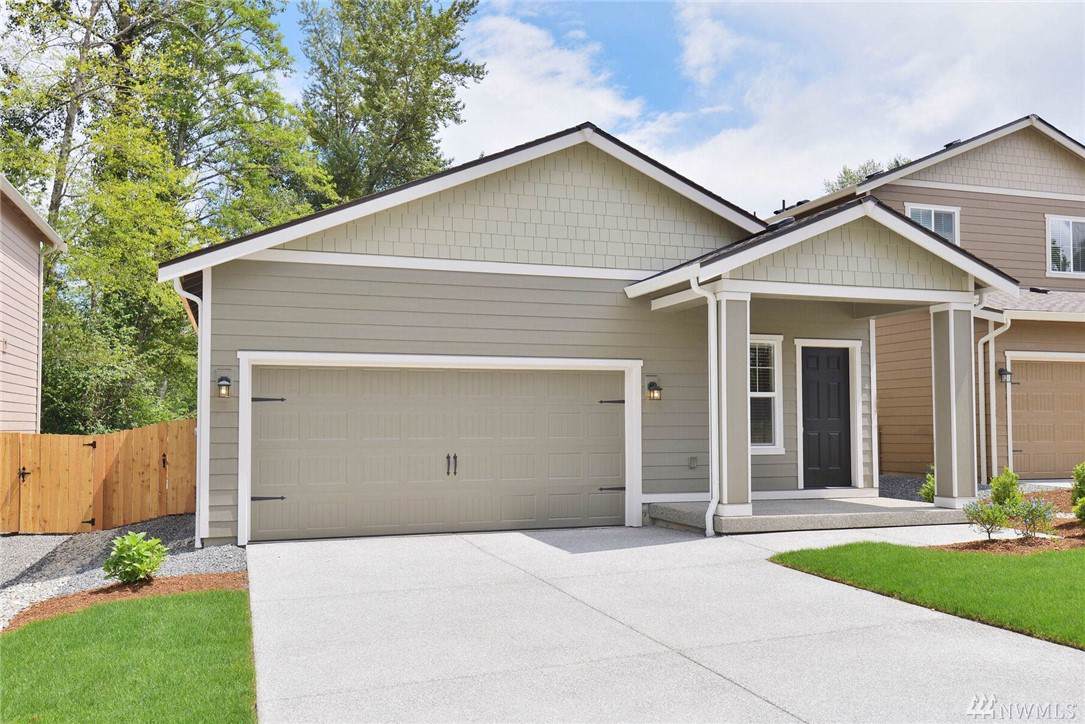 5602 85th Dr - Photo 1