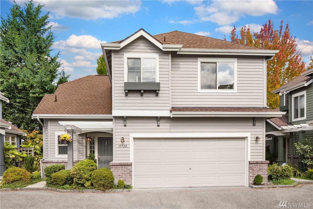 15720 95th Wy - Photo 1