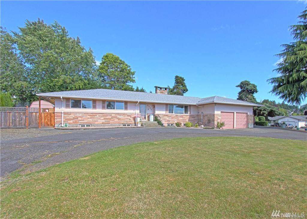 6225 67th Ave - Photo 1
