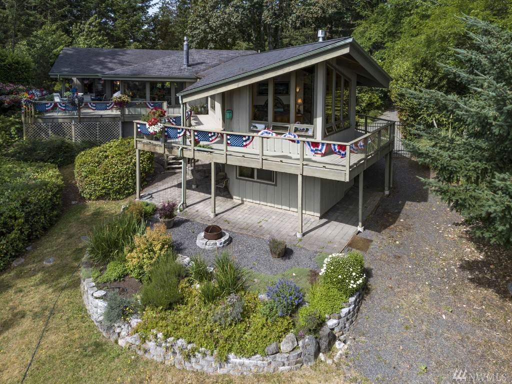 1034 Harbor View Place - Photo 1