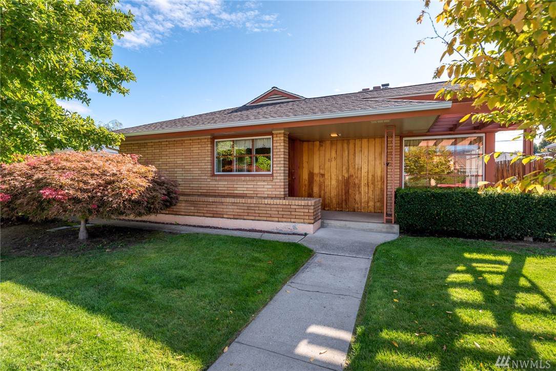815 Yakima - Photo 1