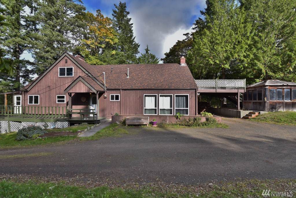 2506 Ridgeway Dr - Photo 1