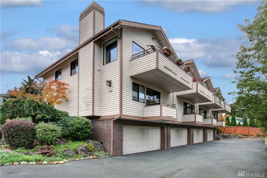 520 Walnut St - Photo 1