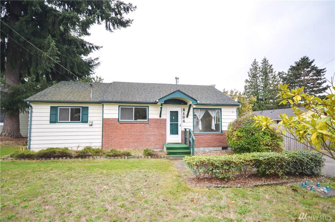 2104 74th St - Photo 1