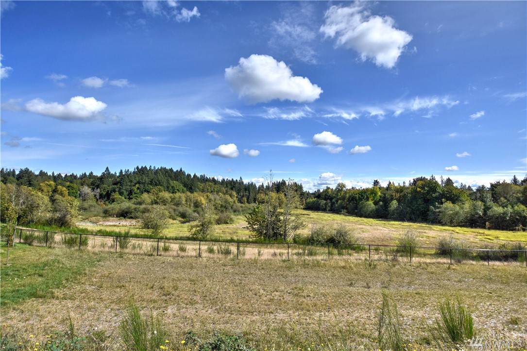 2403 79th Ave - Photo 1