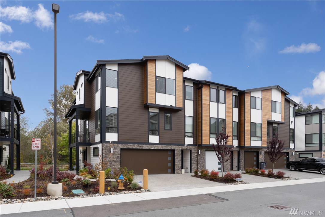 12718 35th Ave - Photo 1