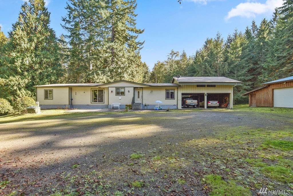 151 Cherrington Rd - Photo 1